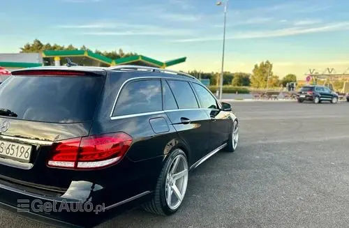 MERCEDES-BENZ Klasa E 