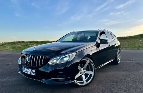 MERCEDES-BENZ Klasa E 