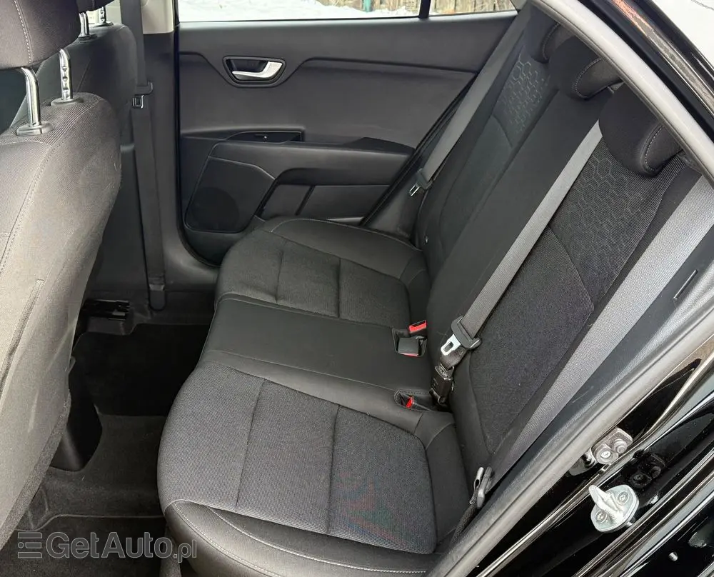 KIA Rio 1.2 ISG Dream-Team Edition