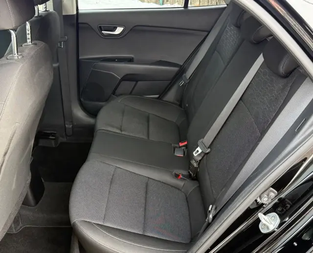 KIA Rio 1.2 ISG Dream-Team Edition