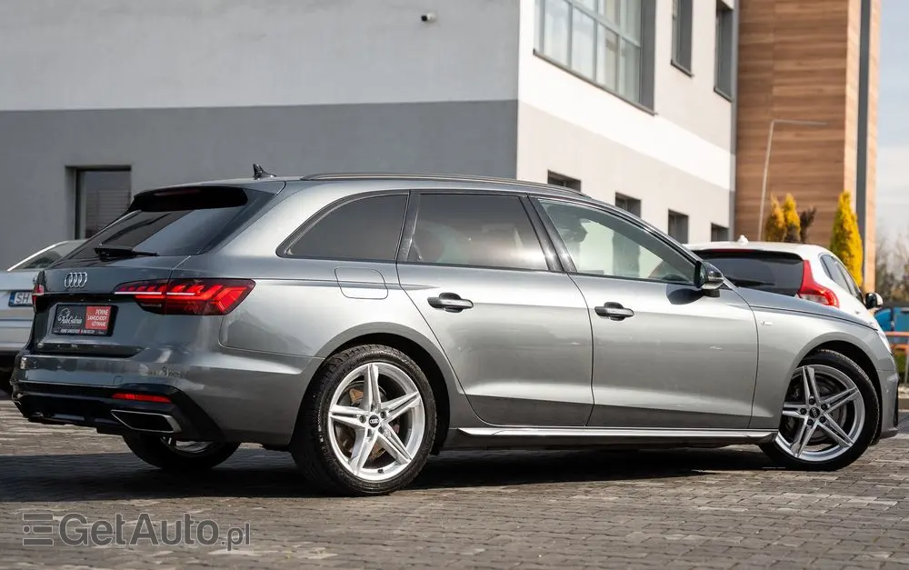 AUDI A4 Avant 35 TFSI S tronic S line