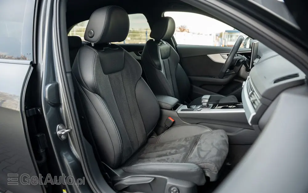 AUDI A4 Avant 35 TFSI S tronic S line