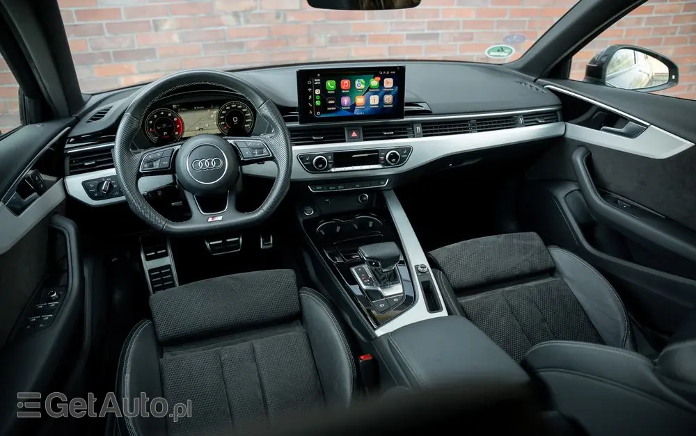 AUDI A4 Avant 35 TFSI S tronic S line