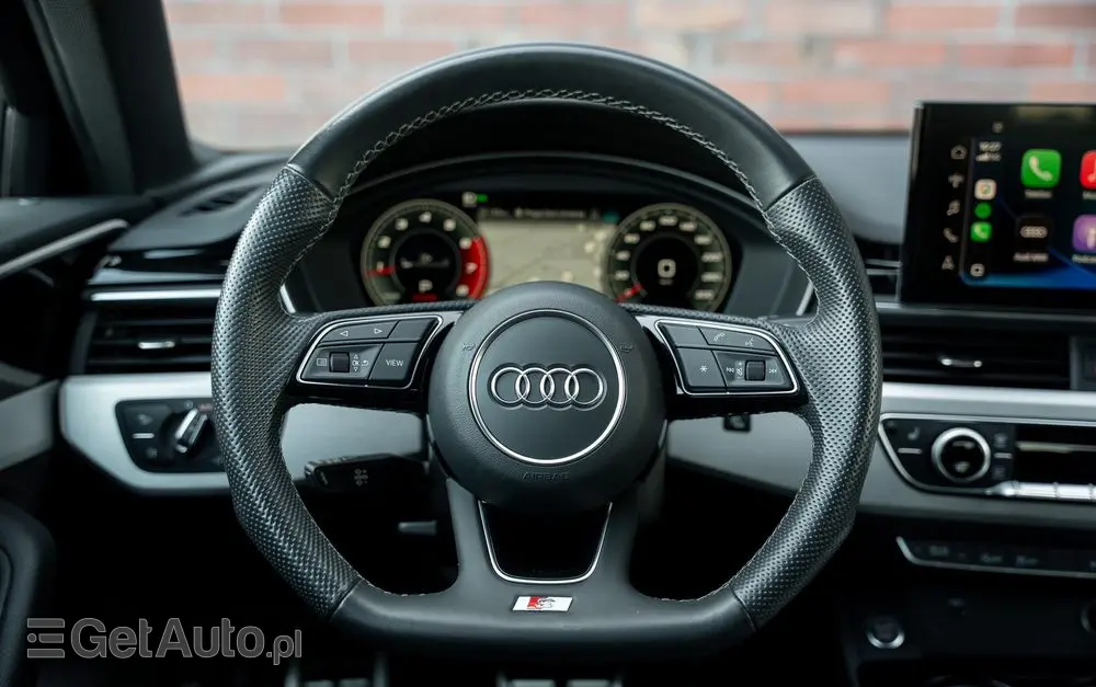 AUDI A4 Avant 35 TFSI S tronic S line