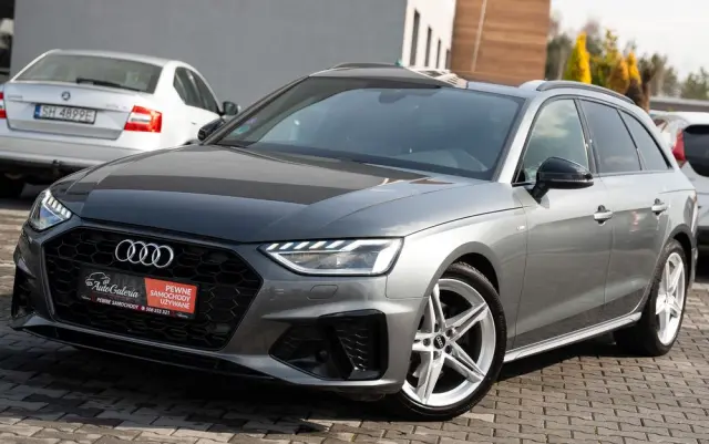 AUDI A4 Avant 35 TFSI S tronic S line