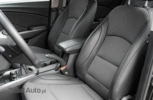 SSANGYONG/KGM Tivoli 