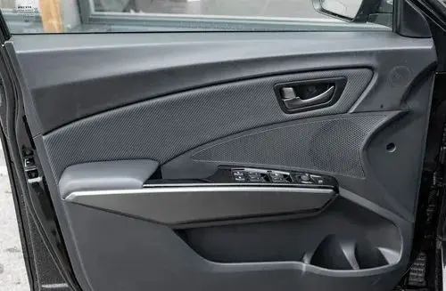 SSANGYONG/KGM Tivoli 