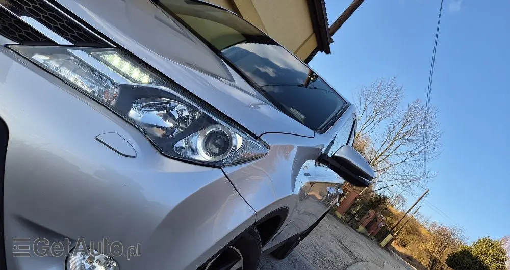 TOYOTA RAV4 2.0 D-4D Premium