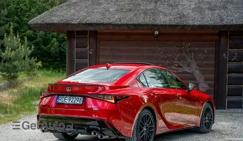 LEXUS IS 