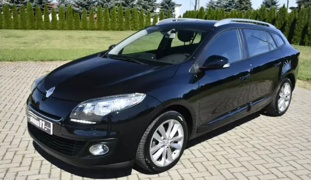 RENAULT Megane 