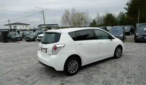 TOYOTA Verso 