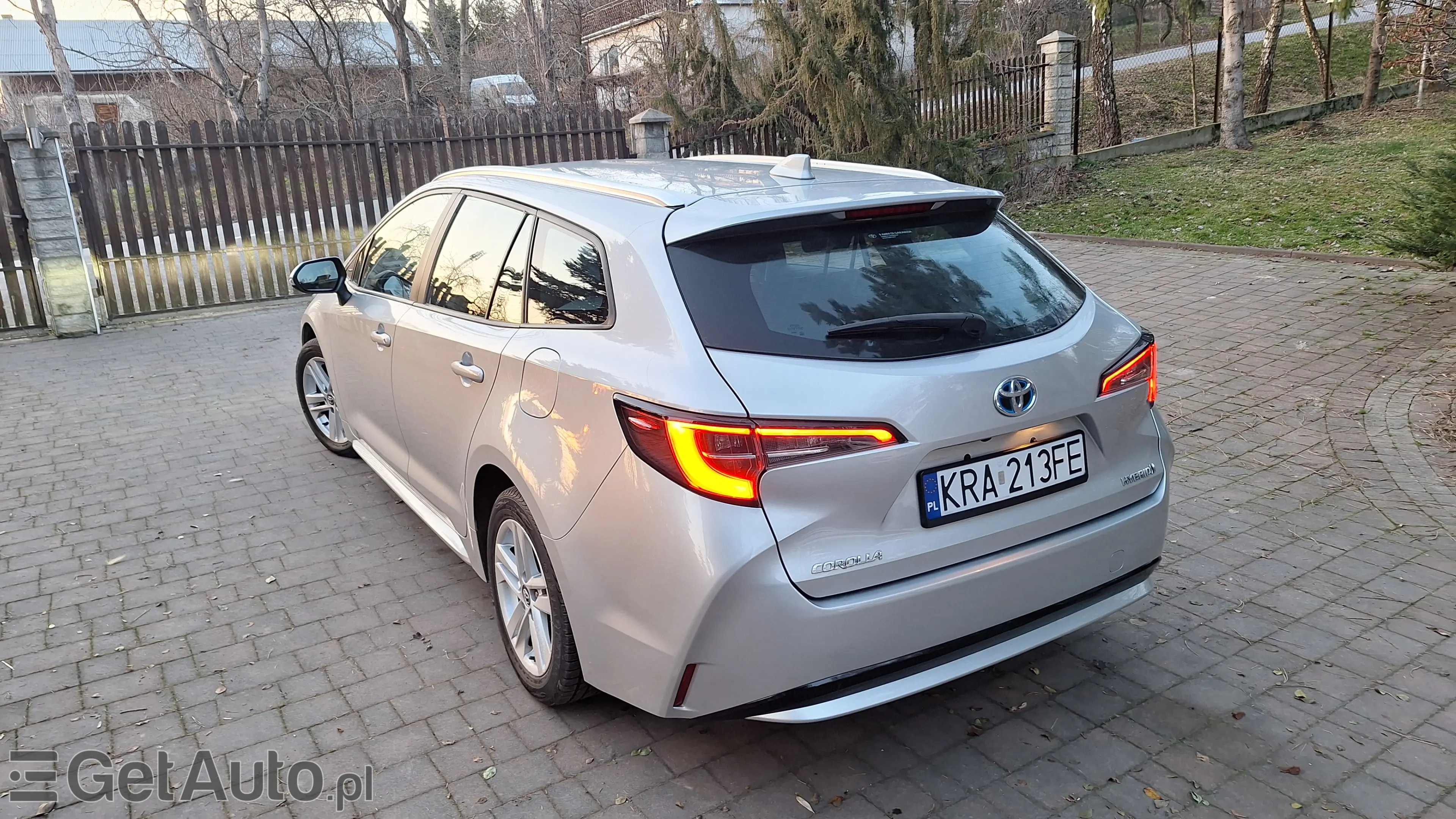 TOYOTA Corolla Active e-CVT