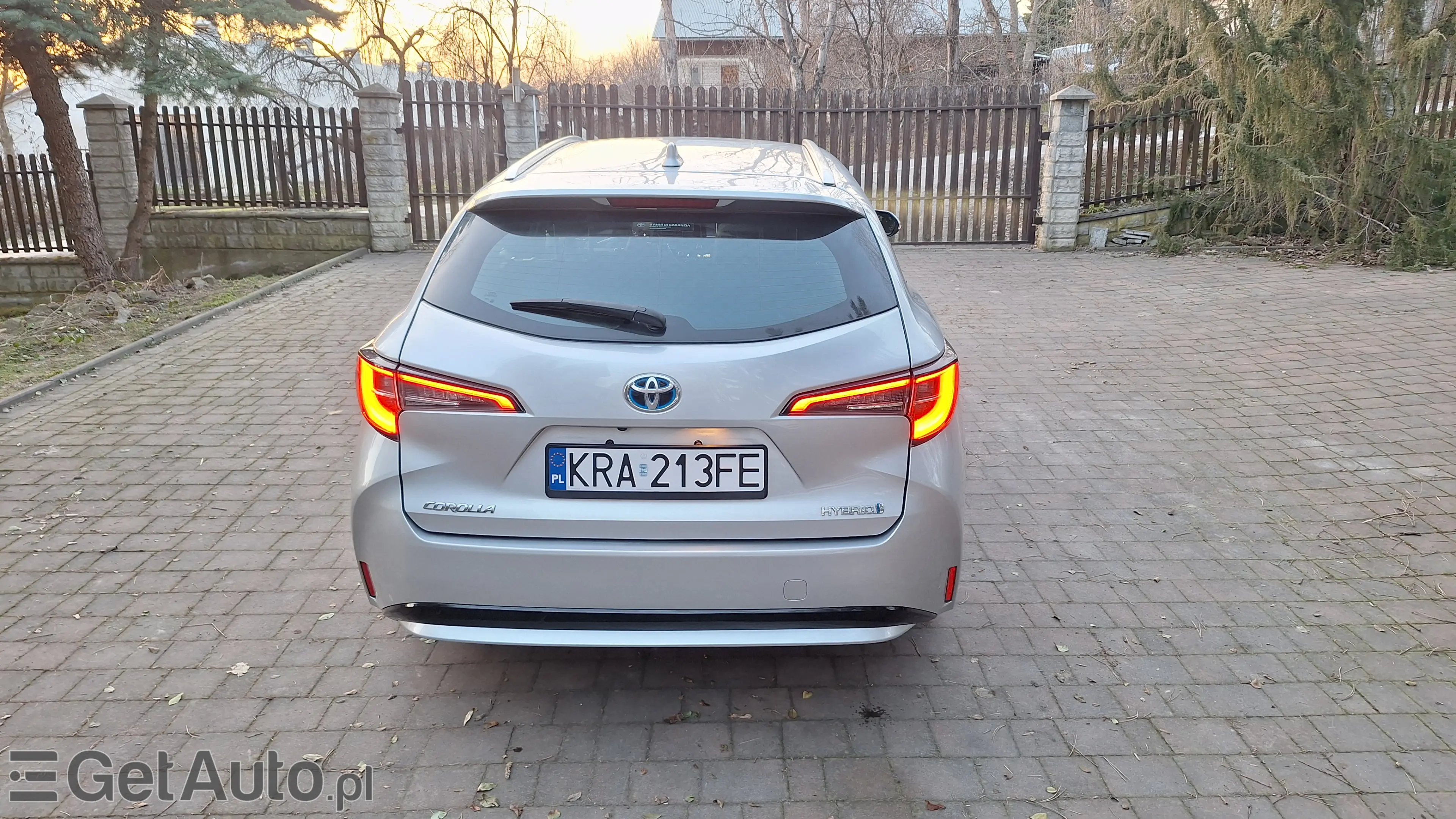 TOYOTA Corolla Active e-CVT