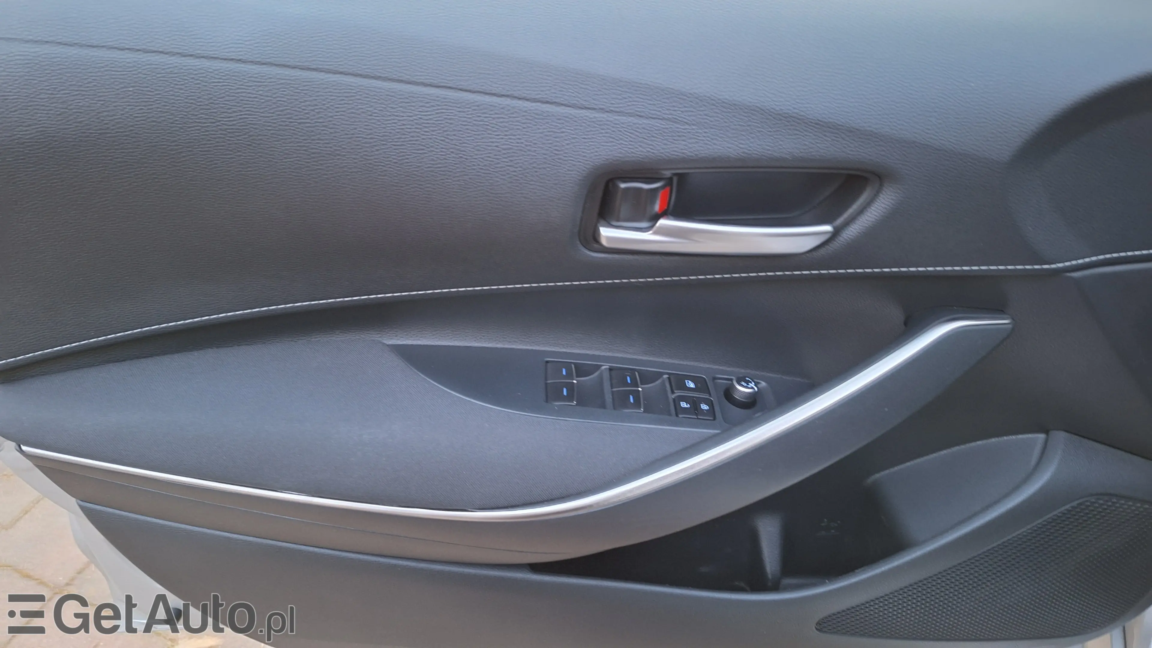 TOYOTA Corolla Active e-CVT