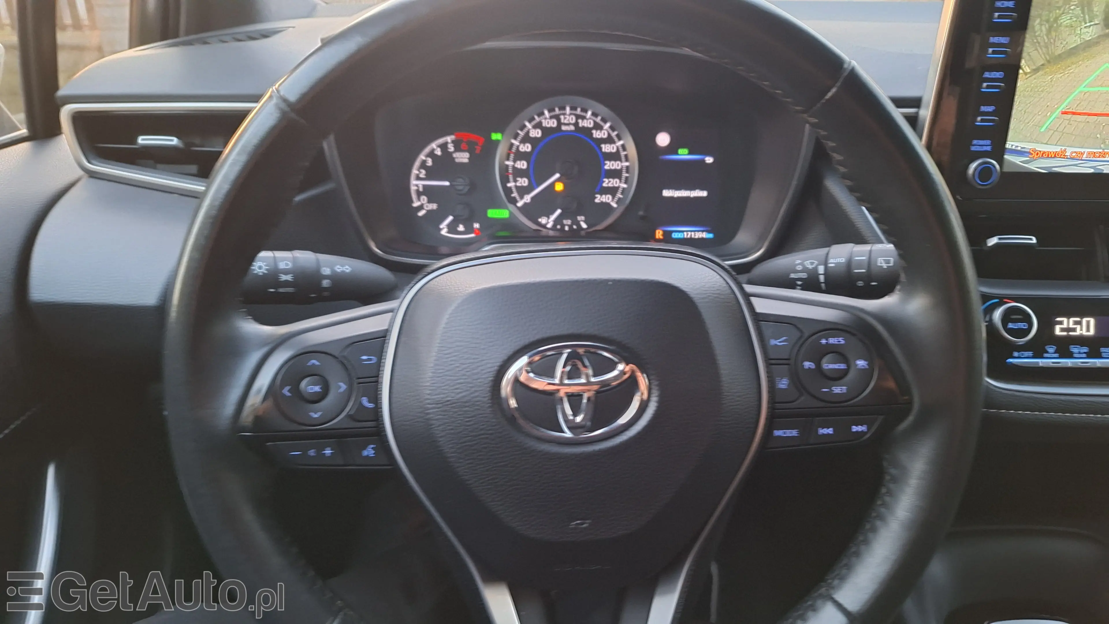 TOYOTA Corolla Active e-CVT