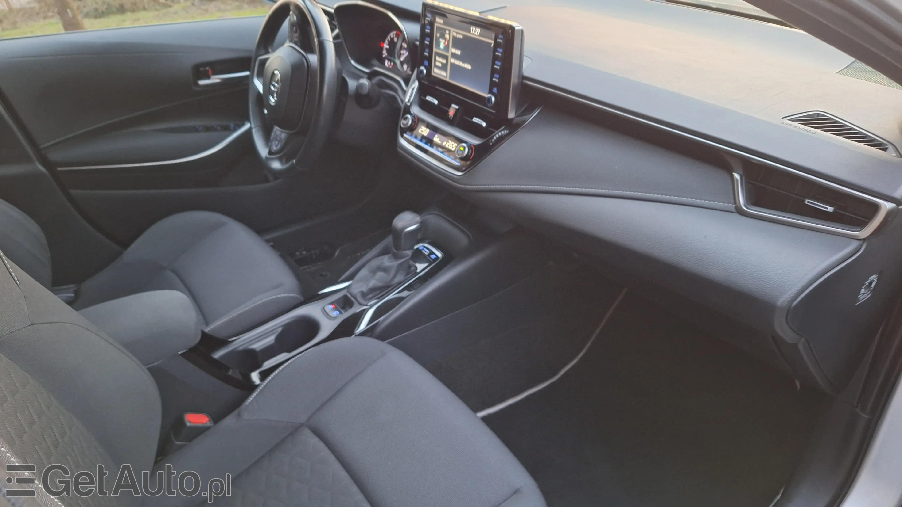 TOYOTA Corolla Active e-CVT