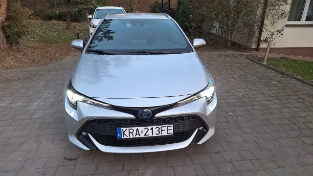 TOYOTA Corolla Active e-CVT