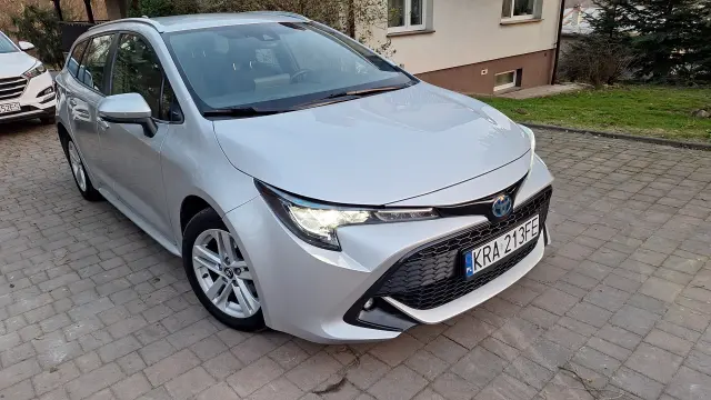 TOYOTA Corolla Active e-CVT