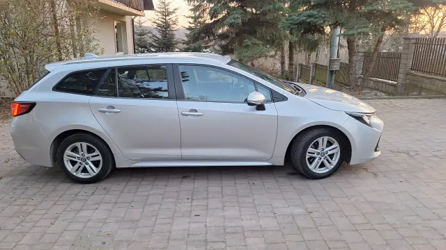 TOYOTA Corolla Active e-CVT