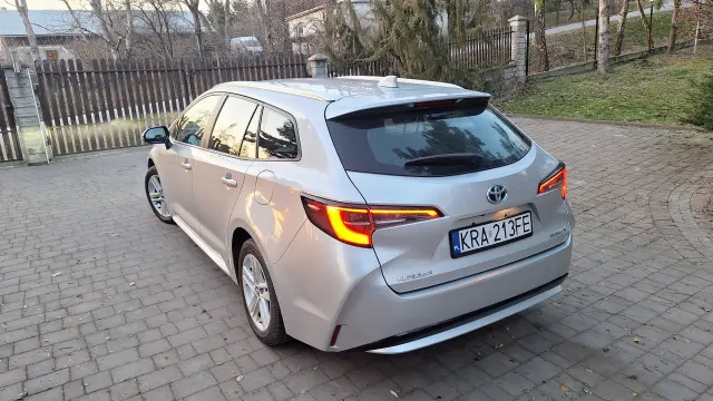 TOYOTA Corolla Active e-CVT