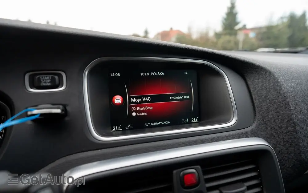 VOLVO V40 T5 Geartronic RDesign