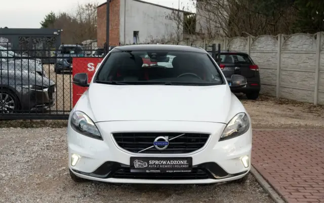 VOLVO V40 T5 Geartronic RDesign
