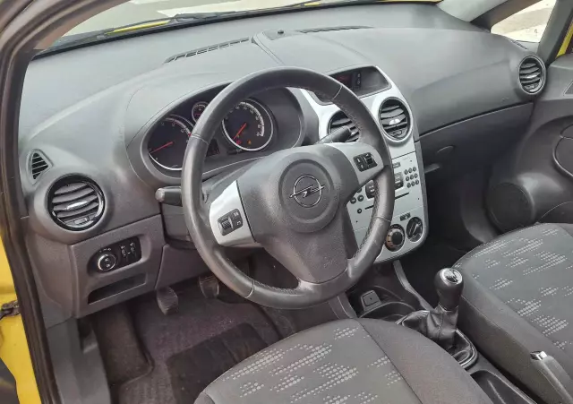 OPEL Corsa 1.2 16V EcoFLEX Easytronic Satellite