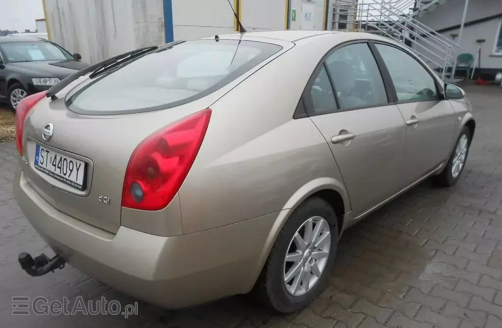 NISSAN Primera 