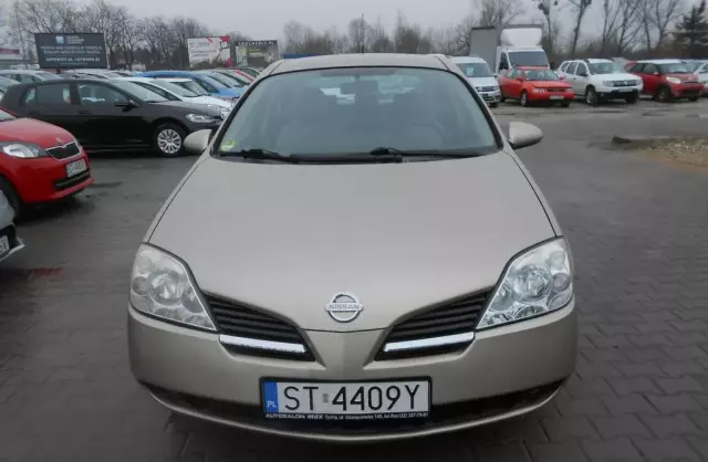 NISSAN Primera 