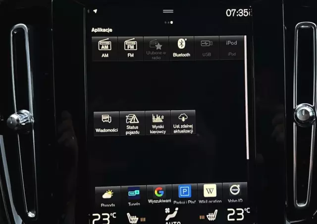 VOLVO XC 40 D4 AWD Geartronic Momentum