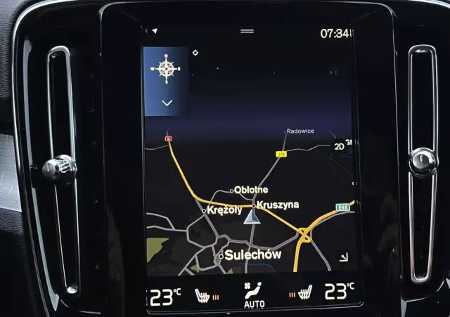 VOLVO XC 40 D4 AWD Geartronic Momentum