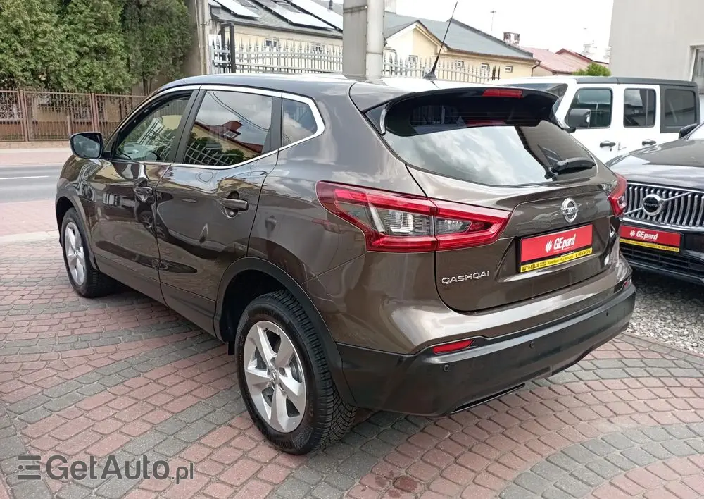 NISSAN Qashqai 1.2 DIG-T Acenta EU6