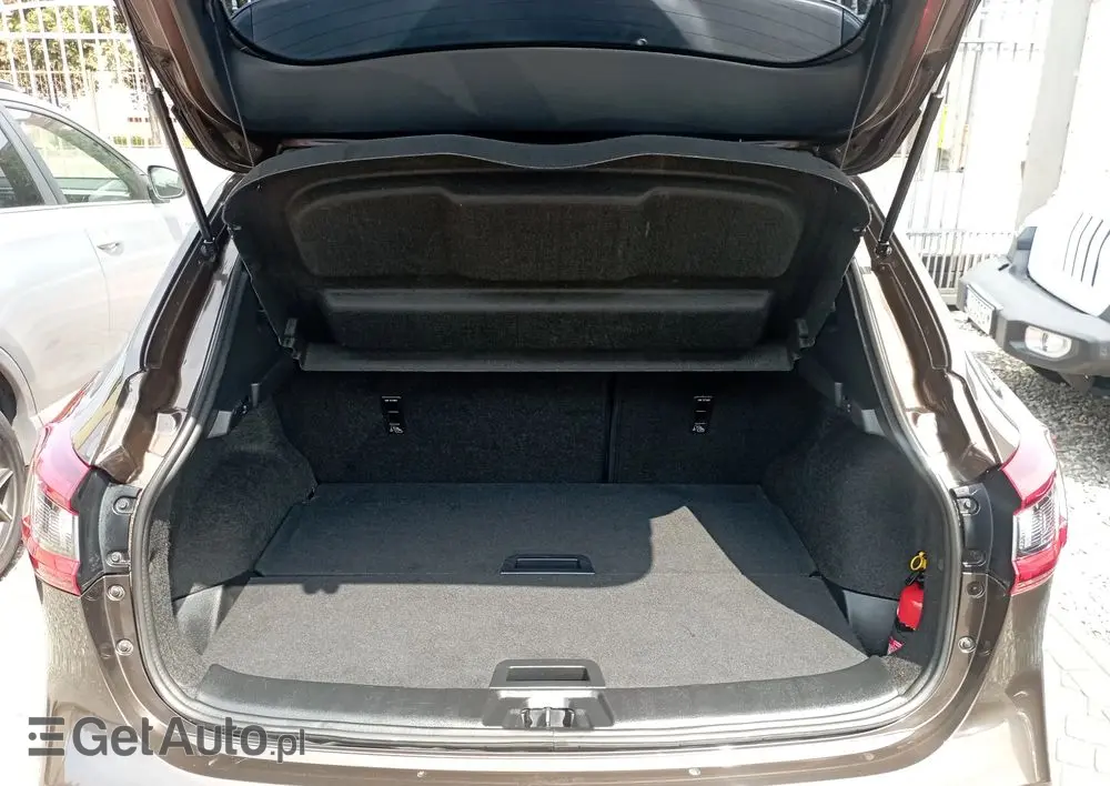 NISSAN Qashqai 1.2 DIG-T Acenta EU6
