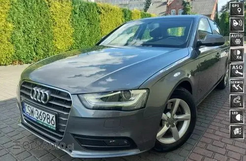 AUDI A4 