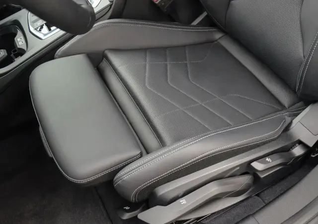 BMW Seria 1 120i M Sport