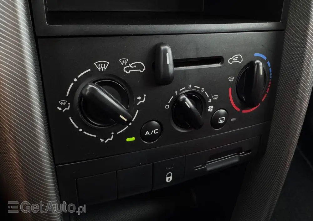PEUGEOT 207 90 Tendance
