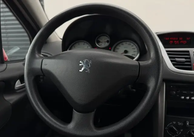 PEUGEOT 207 90 Tendance