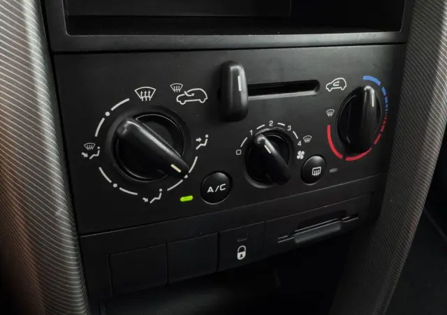 PEUGEOT 207 90 Tendance