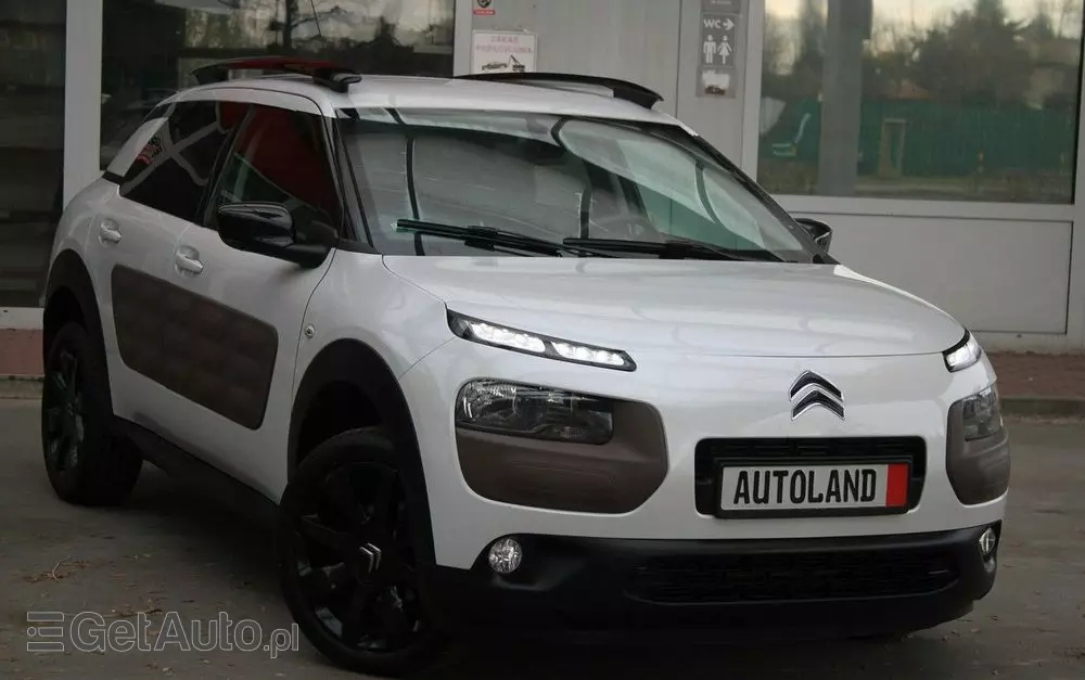 CITROËN C4 Cactus 1.2 PureTech Shine Edition