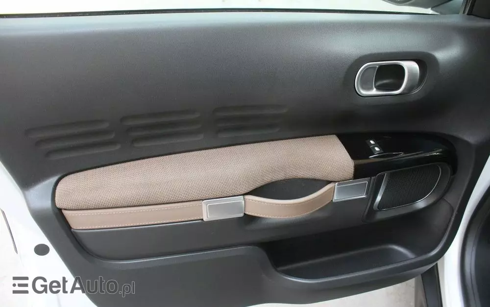 CITROËN C4 Cactus 1.2 PureTech Shine Edition