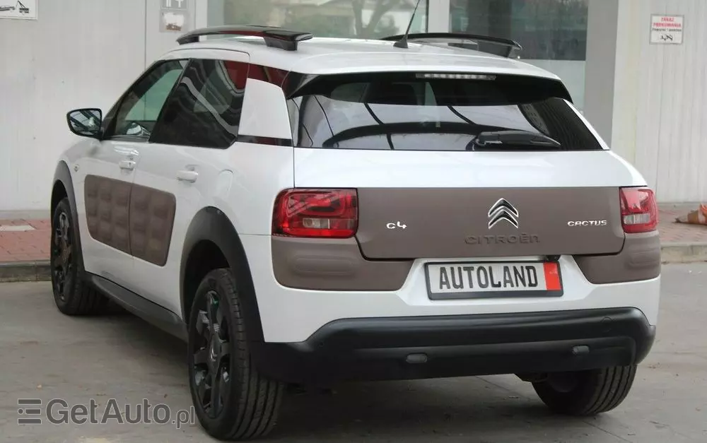 CITROËN C4 Cactus 1.2 PureTech Shine Edition