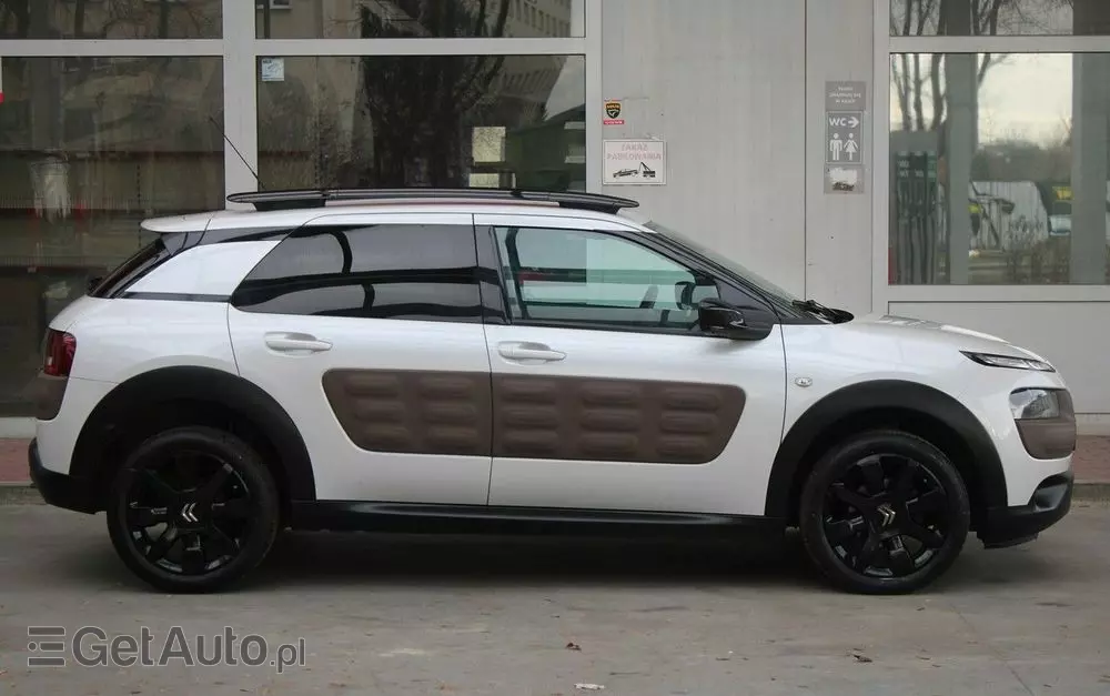 CITROËN C4 Cactus 1.2 PureTech Shine Edition