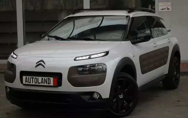 CITROËN C4 Cactus 1.2 PureTech Shine Edition