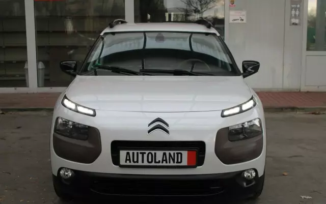 CITROËN C4 Cactus 1.2 PureTech Shine Edition