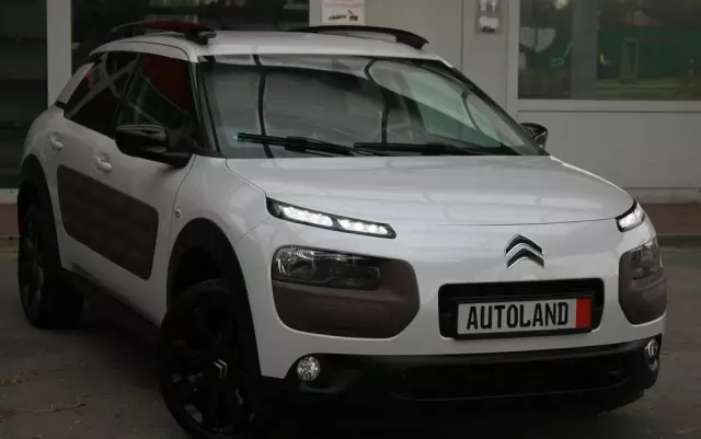CITROËN C4 Cactus 1.2 PureTech Shine Edition