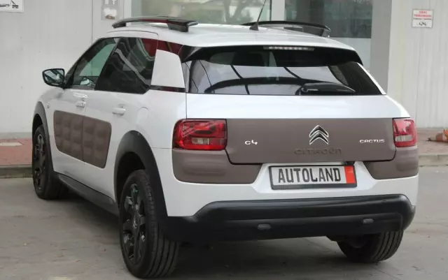 CITROËN C4 Cactus 1.2 PureTech Shine Edition
