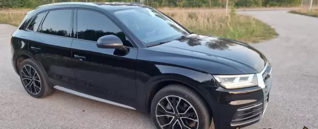 AUDI Q5 