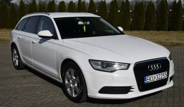AUDI A6 