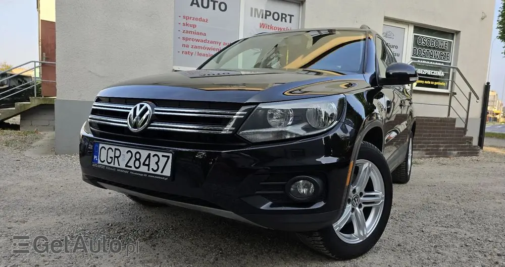VOLKSWAGEN Tiguan 