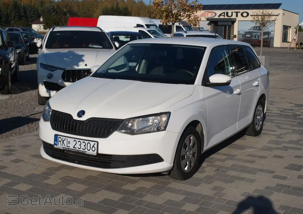 SKODA Fabia 1.0 Active